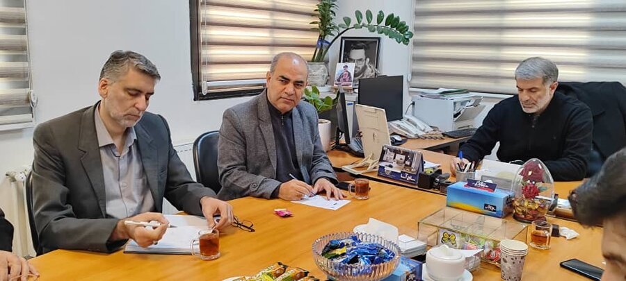 رباط کریم | جلسه هم اندیشی و بررسی راهکارهای افزایش نقش سمن ها در شهرستان