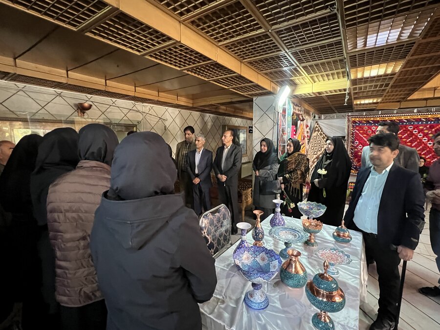 نمایشگاه دستاوردهای افراد دارای معلولیت هم‌زمان با آغاز هفته گرامیداشت افراد دارای معلولیت