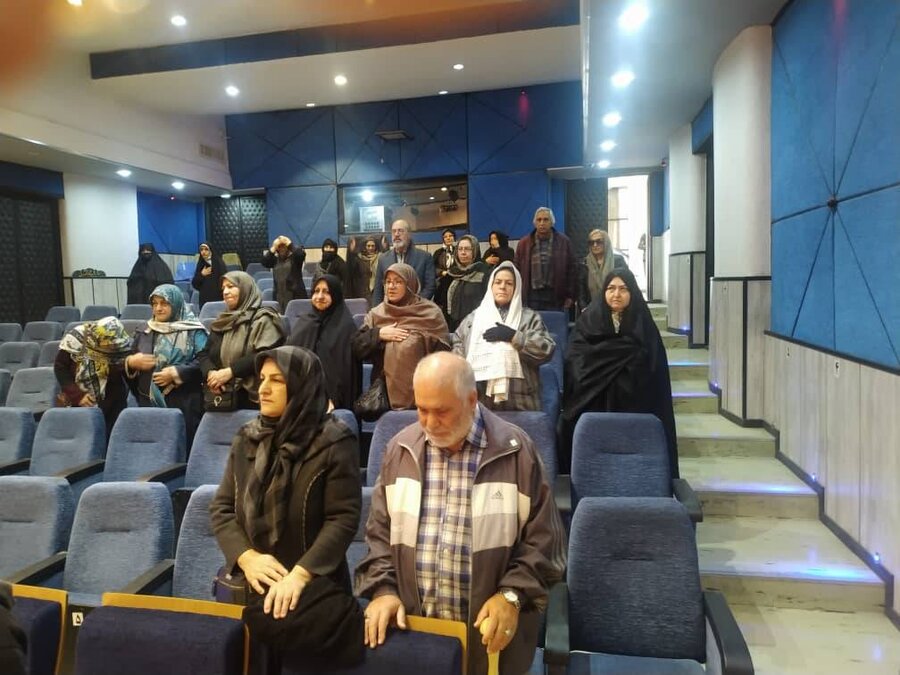 پردیس | برگزاری جشن و نشاط برای سالمندان به مناسبت بزرگداشت ماه رجب و ولادت امام علی (ع) 