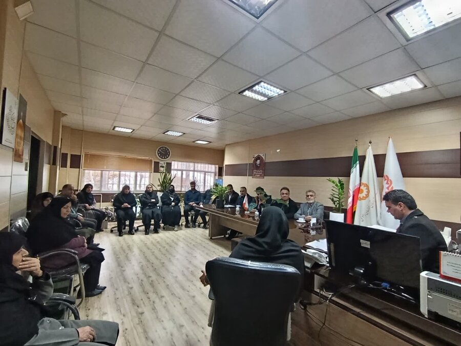 پیگیری مطالبات کارکنان بهزیستی در دستور کار مدیرکل