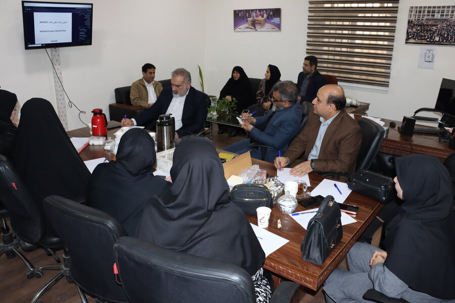 برگزاری دوره آموزشی برخط مصاحبه‌گران حرفه‌ای و مربیان مهارت‌های نرم در خوزستان