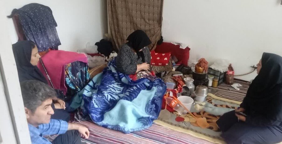 مشگین شهر| بازدید از منزل ولی نعمتان  با حضور سرپرست اداره بهزیستی شهرستان مشگین‌شهر