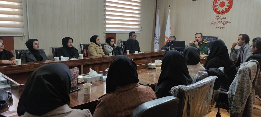 برگزاری نشست روشنگری و بصیرت ویژه کارکنان بهزیستی شهرستان آذرشهر