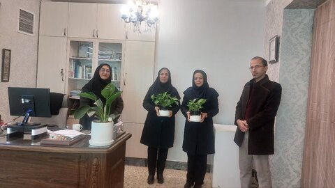 گزارش تصویری| تجلیل از مددکاران اداره بهزیستی اسکو