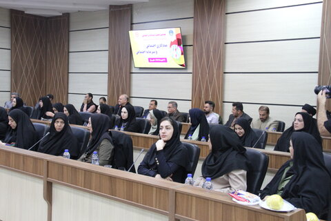 گزارش تصویری|مراسم تقدیر از مددکاران اجتماعی بهزیستی و کمیته امداد امام خمینی (ره) فارس