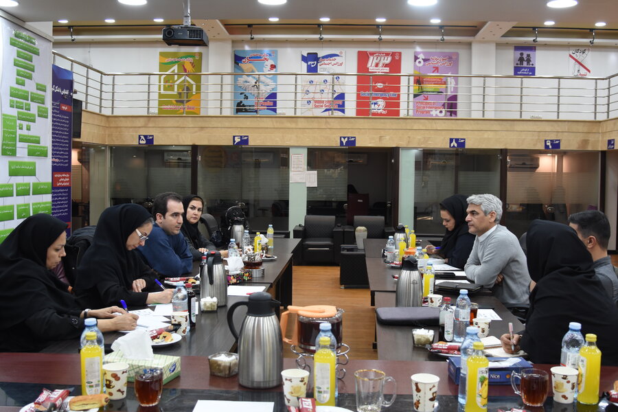 جلسه پیشگیری از خودکشی