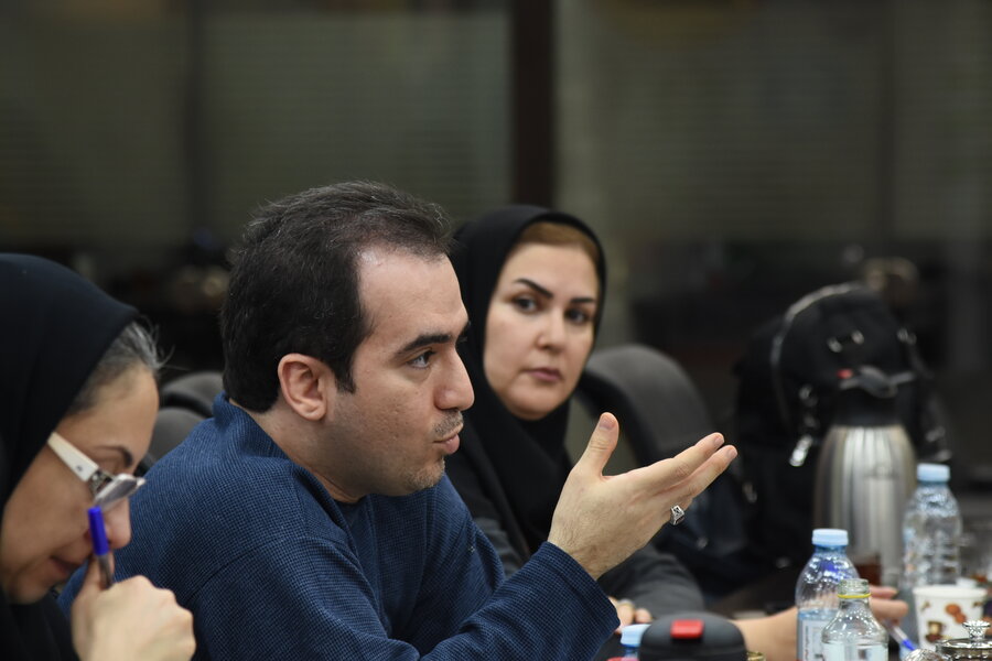 جلسه پیشگیری از خودکشی