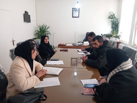 نمین| ️برگزاری جلسه نحوه هزینه کرد اعتبارات CBR و کمیته برقراری حق پرستاری