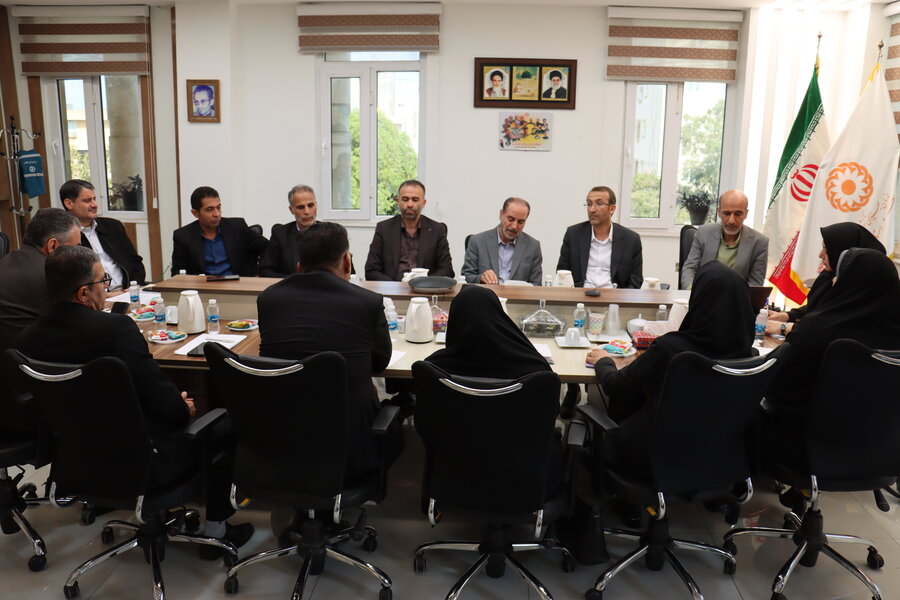 برگزاری اولین جلسه شورای راهبردی بهزیستی استان  با حضور معاون سرمایه انسانی و نوسازی اداری بوشهر