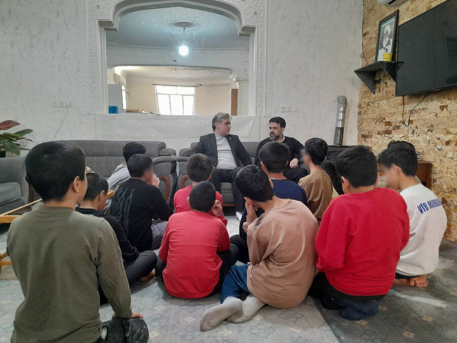 بازدید مدیرکل بهزیستی استان قم از مراکز شبانه روزی 