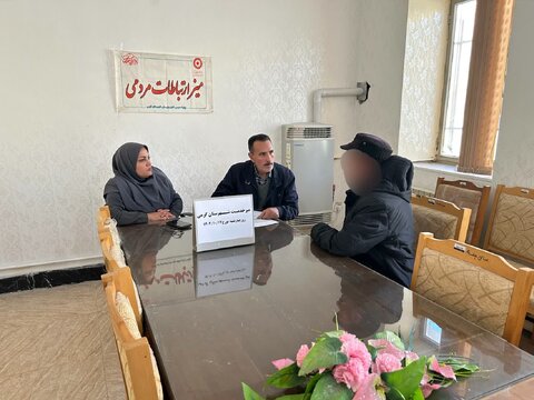 گرمی| برگزاری میز خدمت در اداره بهزیستی شهرستان گرمی