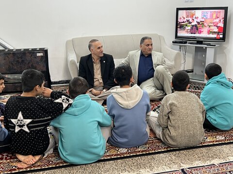 بازدید سرپرست بهزیستی فارس از مرکز نگهداری کودکان کار و خیابان موج مهر