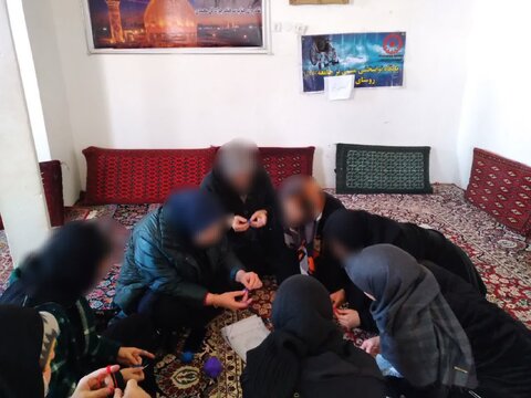 گزارش تصویری| برگزاری دوره‌ توانمندسازی مددجویان بهزیستی تویسرکان در روستای کهنوش