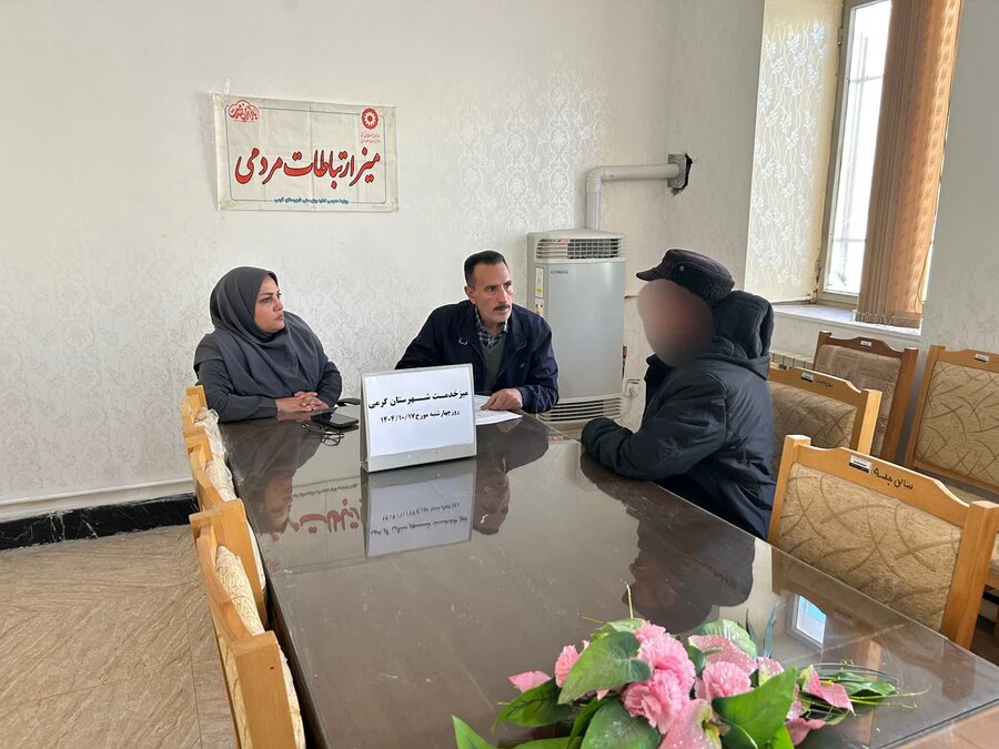 گرمی| برگزاری میز خدمت در اداره بهزیستی شهرستان گرمی