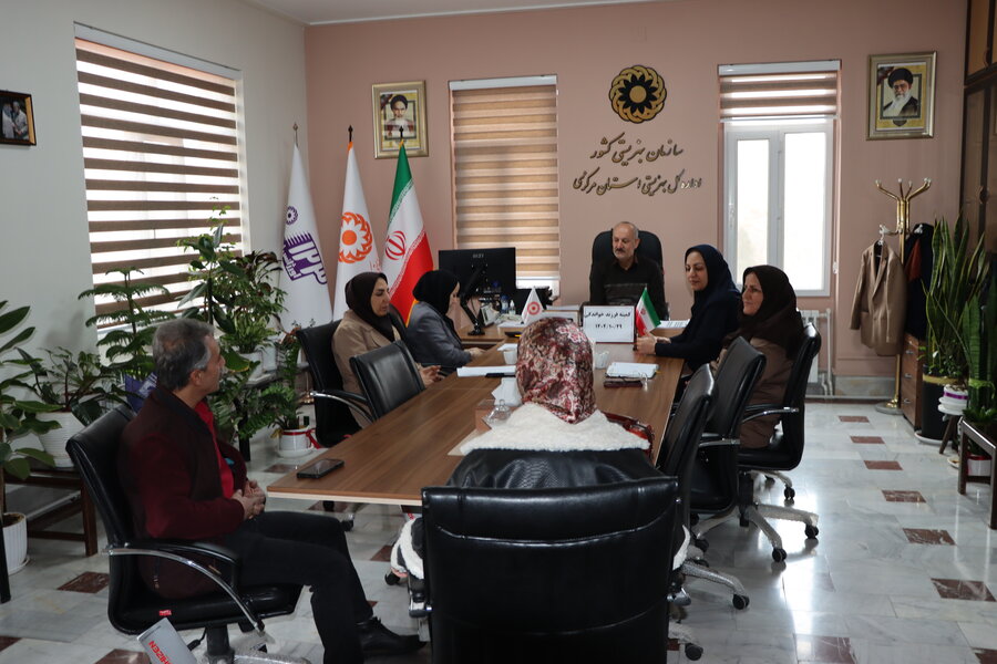 برگزاری کمیته فرزندخواندگی در بهزیستی استان مرکزی با هدف حمایت از کودکان بی‌سرپرست