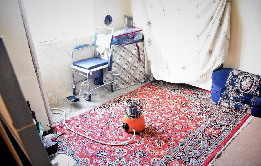 بازدید مدیرکل بهزیستی از منزل مددجویان