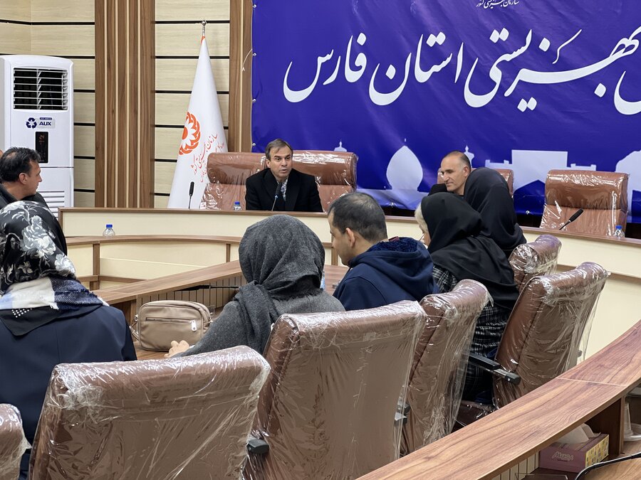 جلسه‌ مشترک  سرپرست بهزیستی فارس با شورای تشکل های مردم نهاد معلولین استان