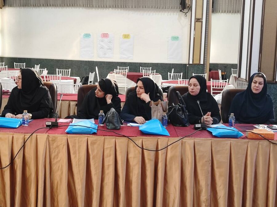 دوره آموزشی دفتر کودکان