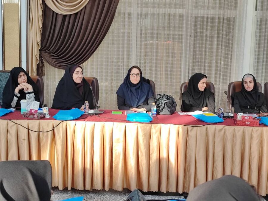 دوره آموزشی دفتر کودکان