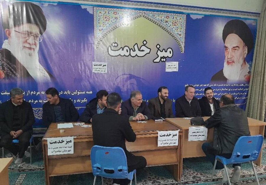 میز خدمت بهزیستی شهرستان میاندوآب در مصلای نماز جمعه 