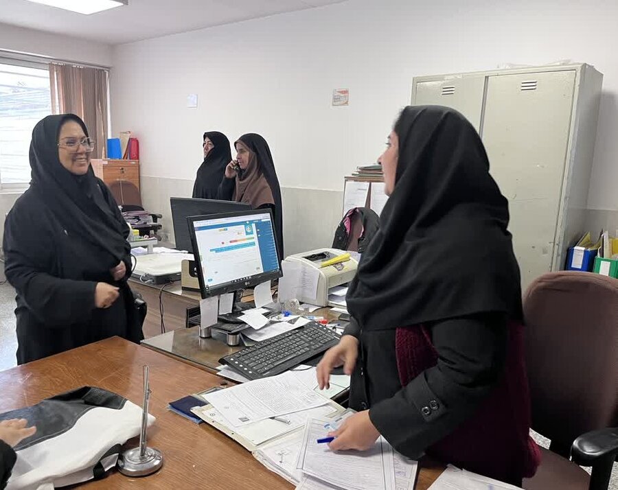 بازدید سرزده سمیه کریمی، مدیر کل بهزیستی استان اصفهان، از مرکز ملکوتیخواه