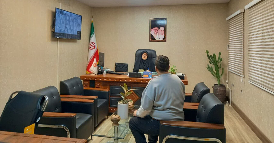 ساوجبلاغ | در راستای تحقق اصل تکریم ارباب رجوع / ملاقات مردمی رئیس بهزیستی با جامعه هدف