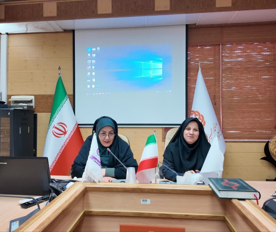 جلسه توجیهی پویش سلام محله با حضور مسئولین فنی  و مددکاران مراکز مثبت زندگی برگزار شد.