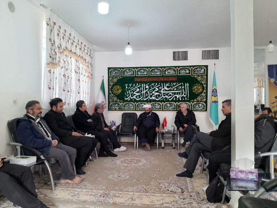 دیدار مدیرکل بهزیستی قم با امام جمعه و مسولین بخش خلجستان