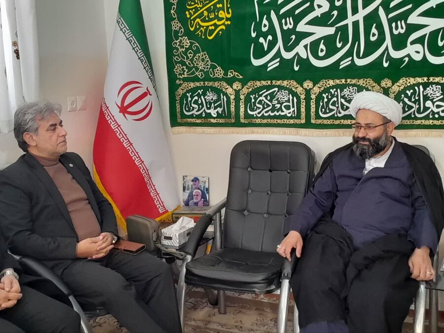 دیدار مدیرکل بهزیستی قم با امام جمعه و مسولین بخش خلجستان