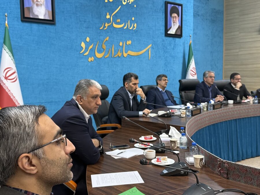 برگزاری جلسه شورای اشتغال و سرمایه‌گذاری استان با محوریت بررسی تسهیلات تبصره ۱۵