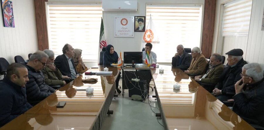 برگزاری نشست رئیس اداره بهزیستی و کارشناس مشارکت‌ها با هیئت امنا و مدیرعامل خانه سالمندان امین‌الاسلام مهاباد