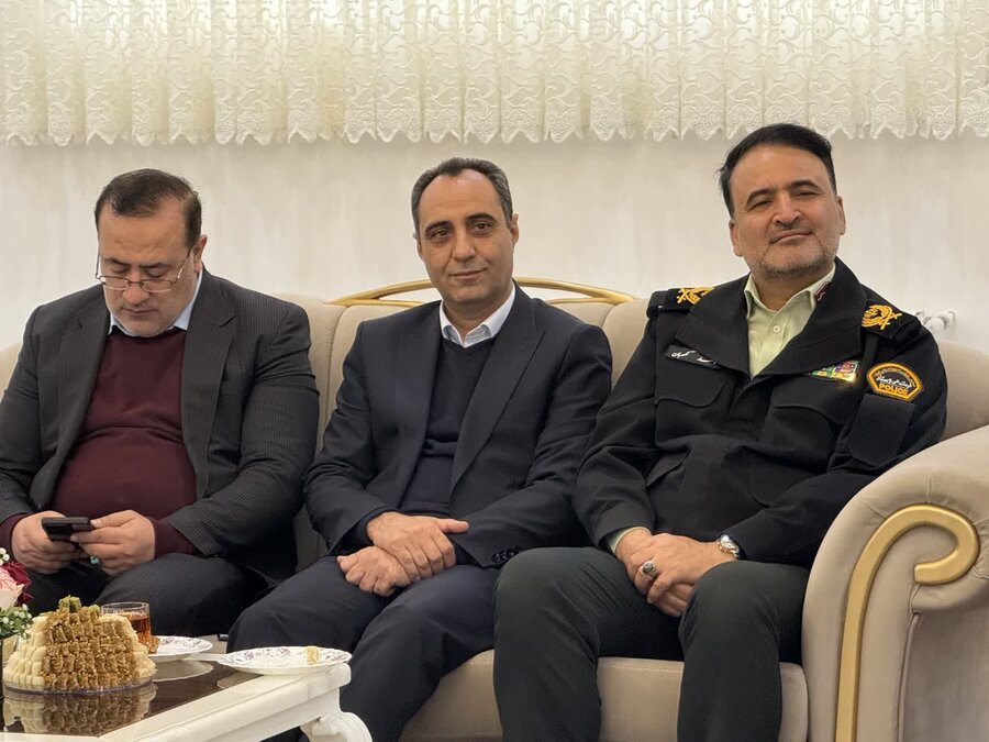 دیدار صمیمانه مسئولان استان یزد با فرزندان خانه بهار به مناسبت اعیاد شعبانیه