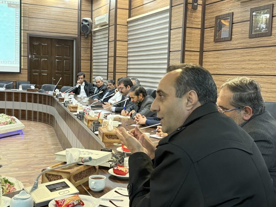  جلسه پیگیری روند ساخت پروژه مسکن ۳۰۲ واحدی خانوارهای حداقل دارای دو عضو معلول و محرومین