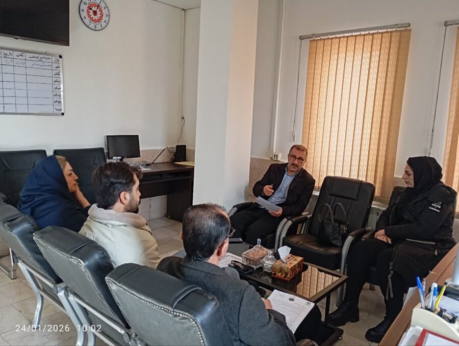 جلسه توجیهی اجرای پویش «سلام محله» در دهگلان برگزار شد
