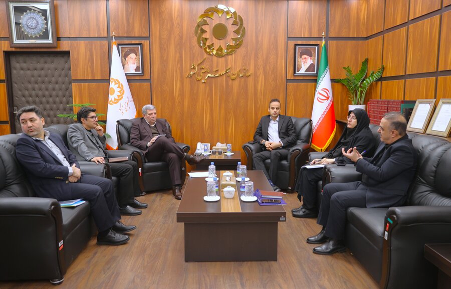 همیاران سلامت روانی و اجتماعی بازوی اجرای پویش سلام محله می‌شوند/لایحه اورژانس اجتماعی تدوین خواهد شد