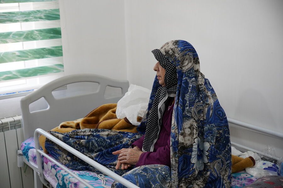 تجلیل از جانبازان آسایشگاه معلولین و سالمندان گیلان