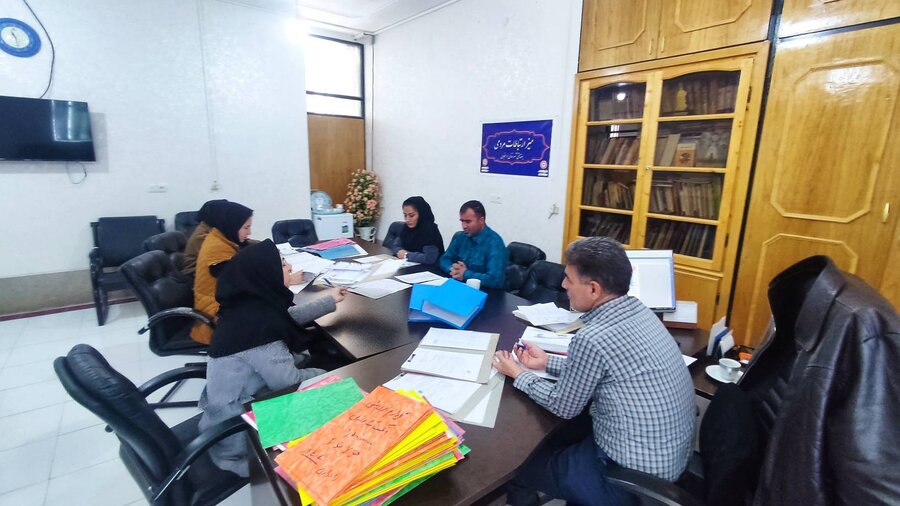 ارسنجان|نشست کمیته اشتغال اداره بهزیستی با هدف ساماندهی و ایجاد فرصت‌های شغلی برگزار شد