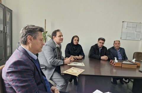 کرج | آئین تکریم و معارفه مسئول جدید اورژانس اجتماعی نجات برگزار شد