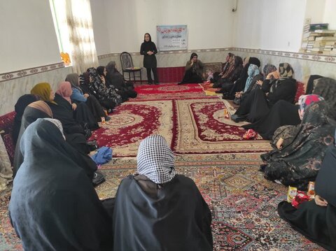 برگزاری کارگاه مهارت‌های زندگی در روستای احمدآباد کبودرآهنگ