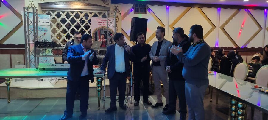 اسلامشهر| تجلیل از افتخارآفرینان دارای معلولیت  در عرصه فرهنگ و ورزش"