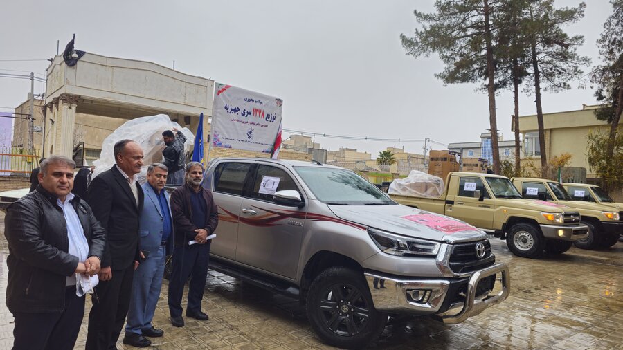 
آغاز توزیع ۴۲۰ سری جهیزیه میان نوعروسان تحت پوشش بهزیستی با مشارکت سپاه