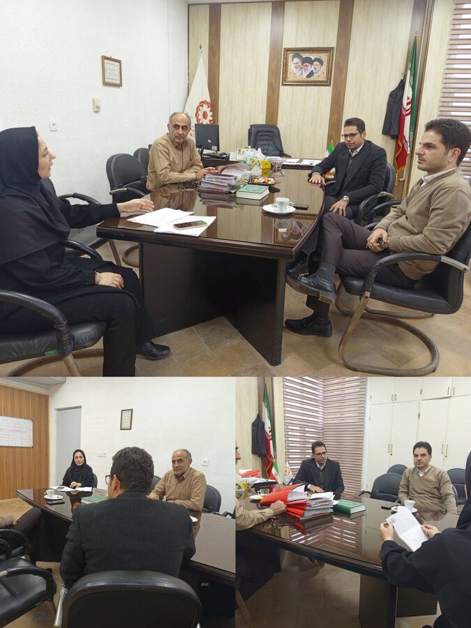 رشت /جلسه اشتغال با حضور معاون توسعه کارآفرینی، اشتغال و توانمندسازی در شهرستان برگزار شد