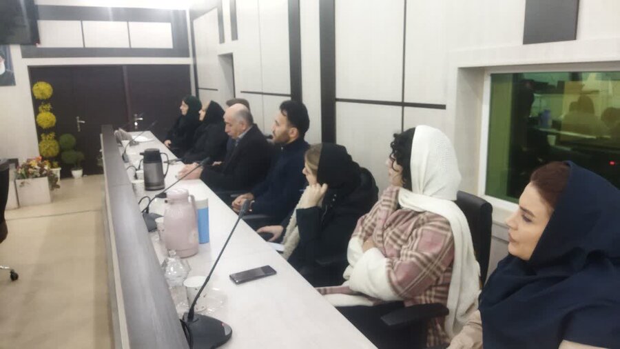 دومین نشست پیشگیری از آسیبهای نوجوانی در بهزیستی سنندج برگزار شد