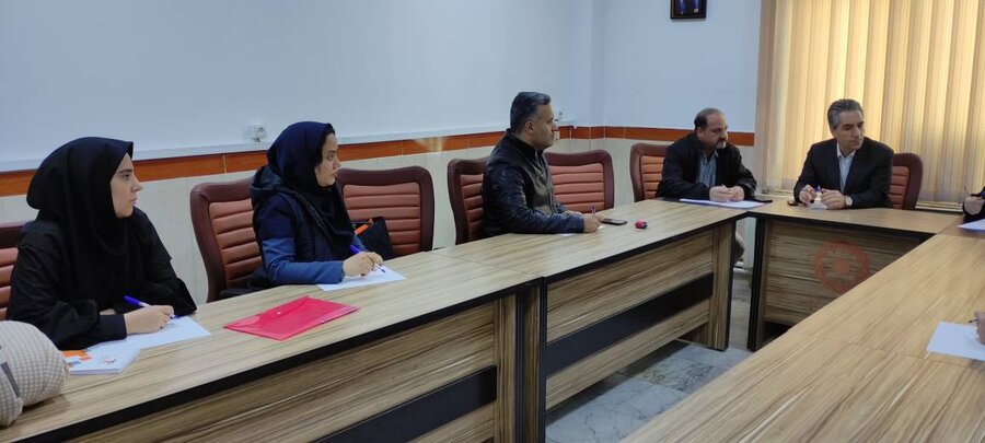 قرچک l تشکیل جلسه توجیهی پویش «سلام محله» با حضور مدیران مراکز مثبت