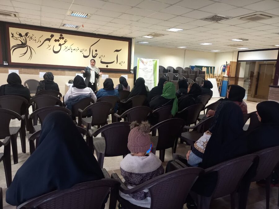 ملارد | برگزاری جلسه آموزشی ویژه مدیران و معلمان مدارس