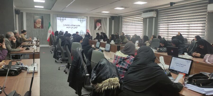 نشست هماندیشی مدیران مراکز مثبت زندگی همدان با محوریت ارتقای کیفیت خدمات برگزار شد