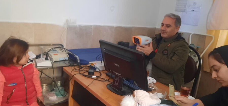 اشتهارد | سنجش بینایی کودکان در اشتهارد