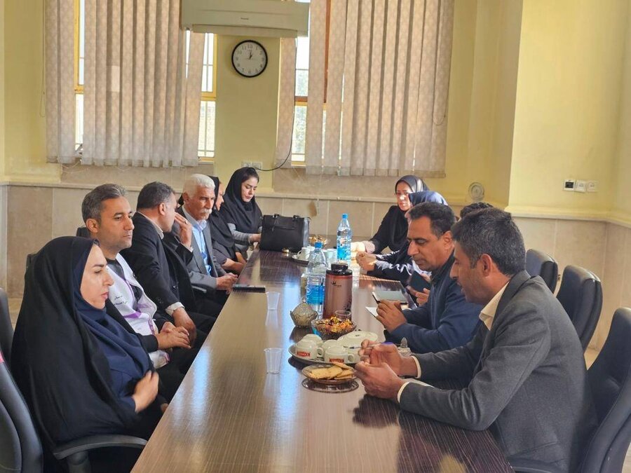 قیروکارزین| برگزاری جلسه طرح پویش سراسری «سلام محله» در بخشداری افزر