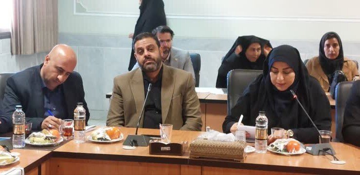 نشست شورای سالمندان شهرضا و دهاقان با حضور معاون وزیر و رئیس سازمان بهزیستی کشور 