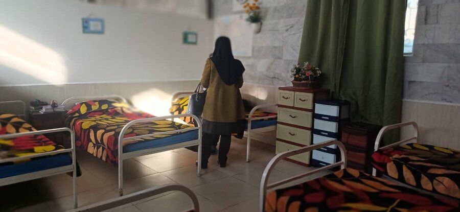 شهریار | بازدید میدانی کارشناسان ناظر بهزیستی شهرستان از مراکز توانبخشی و نگهداری از اقشار آسیب‌پذیر